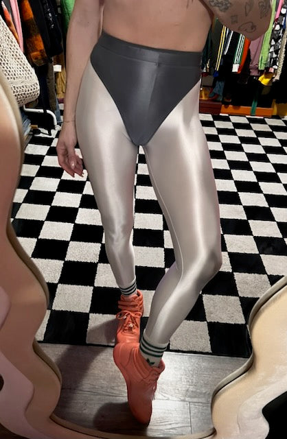 Snow White leggings with colored briefs